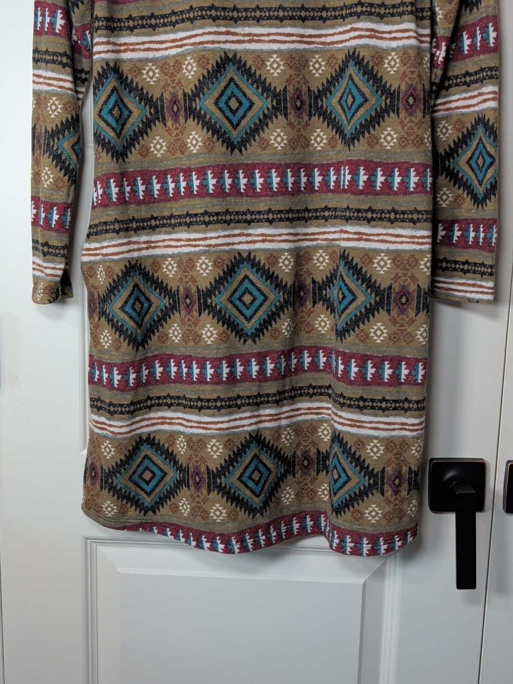 Aztec-Pattern Long Sleeve Tunic Dress - Teal & Tan - Picture 7 of 7